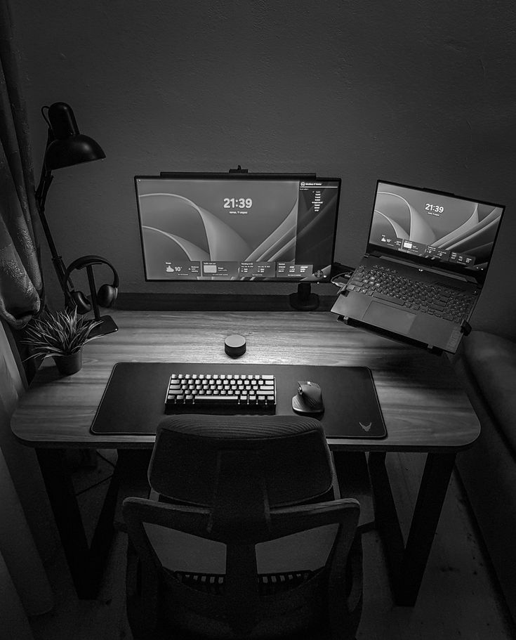 Desktop Setup TechStore desktop-setup-techstore